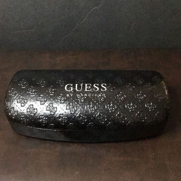 Glasses prescription lense frame andcase by guess - Picture 2 of 6